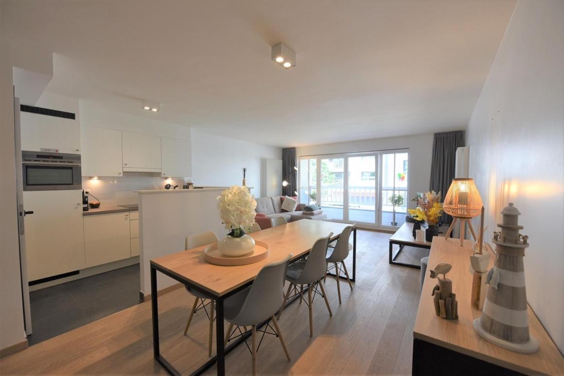 Appartement Spacieux A Knokke Extérieur photo